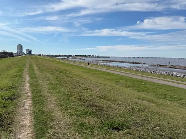 1516 Aztec Ave APT 204, Metairie, LA 70005