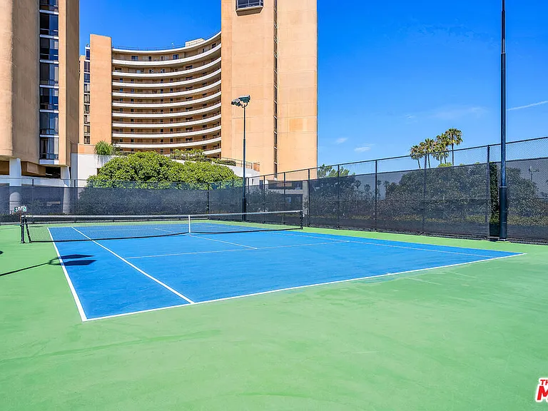 4314 Marina City Dr #126 — Photo 25