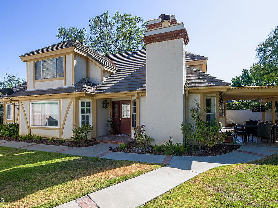 1st image of 2194 Lorraine Dr