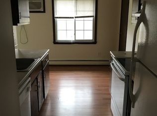 14 Tudor Ln APT 6, Lockport, NY 14094