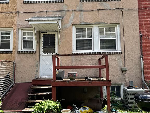 2nd image of 115 Edison Ave
