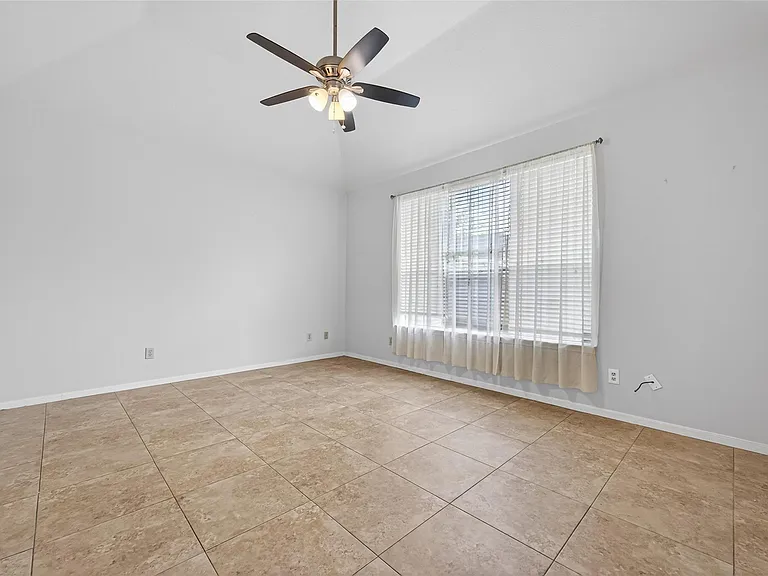 12727 Magnolia Leaf St — Photo 8