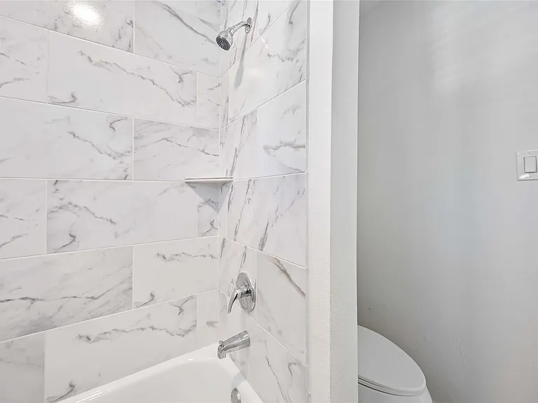 6811 Del Rio St #2 — Photo 16