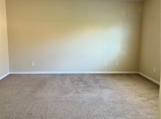 6466 Chettle House Ln, Las Vegas, NV 89122