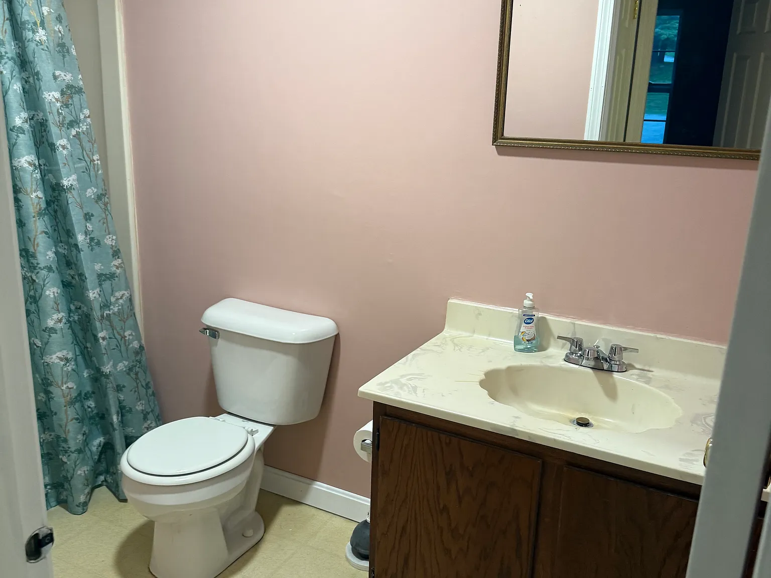 2 bed, 640 sqft, $1,200 — Photo 4