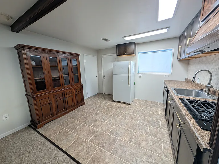 2711 Danube Dr #2 — Photo 7
