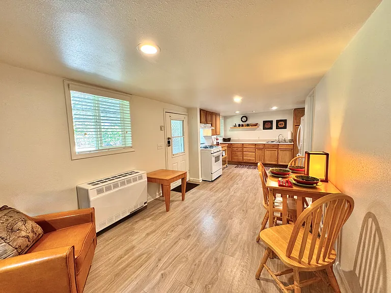 6705 Pacheco Pass Hwy #5 — Photo 4