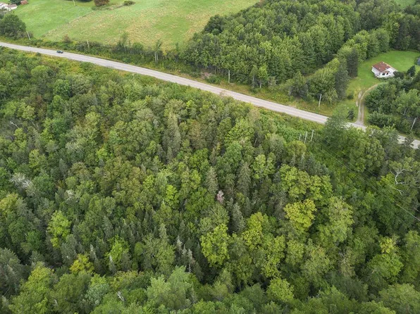 Highway 252, Hillsboro, NS B0E 1X0