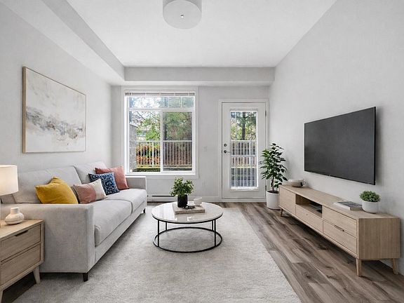 3rd image of 13277 108th Ave #103