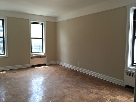 5th image of 143 Linden Blvd APT 2C