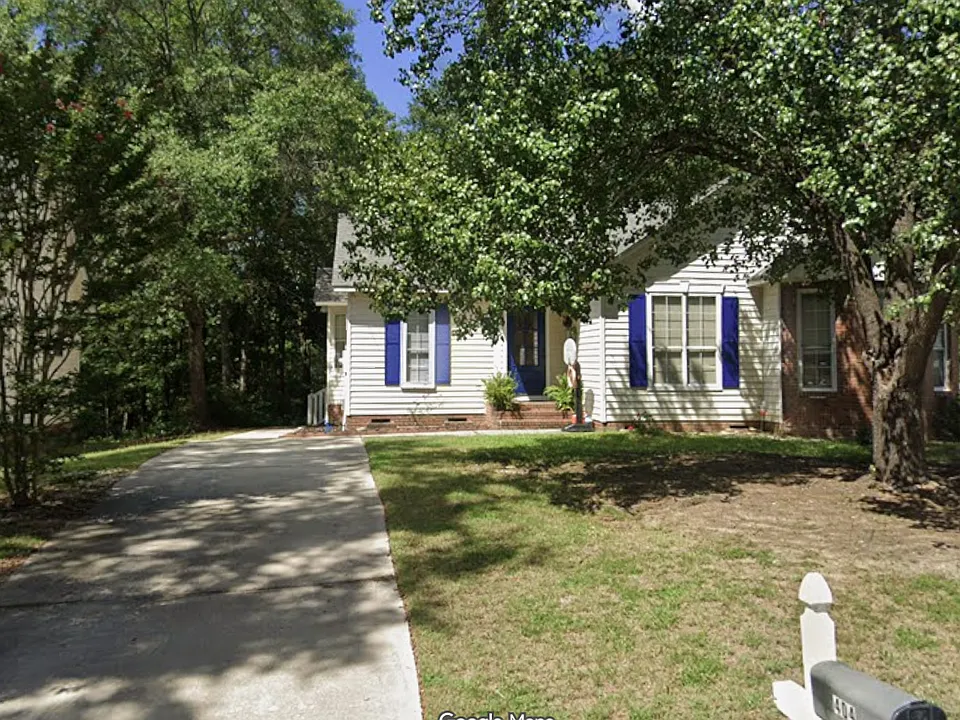 404 Stockland Rd