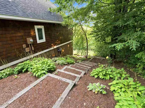 4749 S Pleasantview Rd UNIT 155, Harbor Springs MI