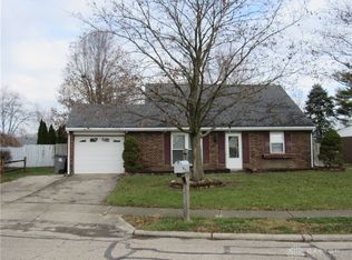 2519 Foxchase Ct W, Troy, OH 45373