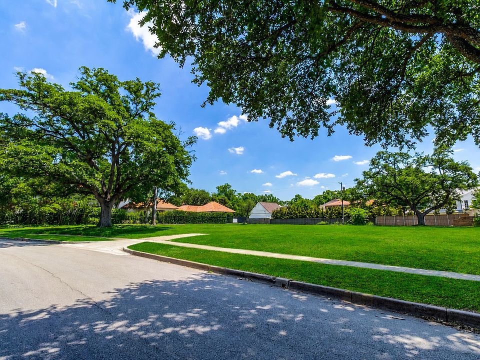 1st image of 4311 Rheims Pl