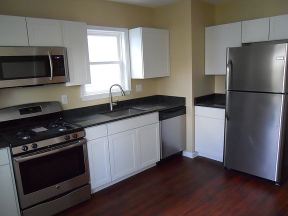 4th image of 3213 Idlewood Ave