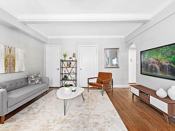 2nd image of 200 E 16th St APT 12K