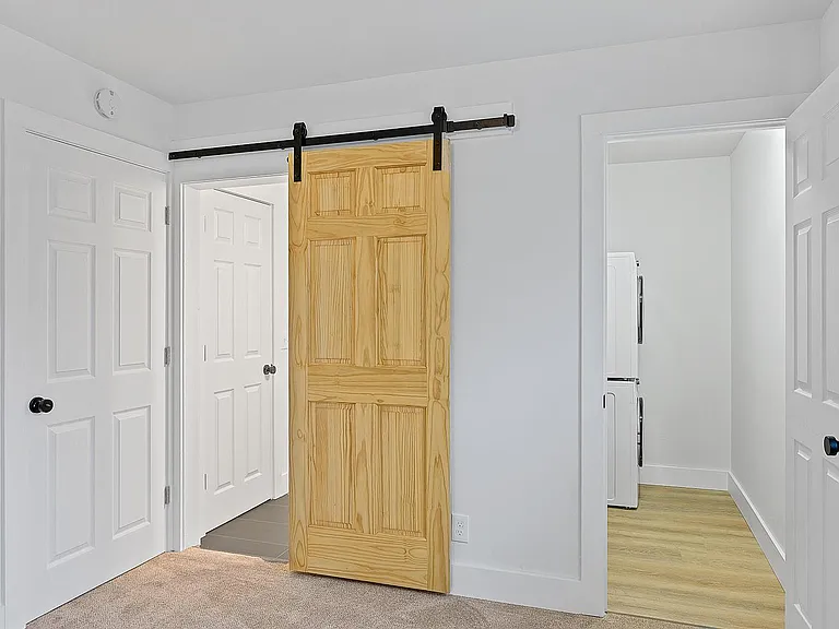 539 Hale Ave #3 — Photo 6