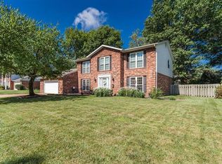 807 N Smiley St, O'Fallon, IL 62269