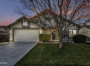 1031 Village Knoll Dr, Sparks, NV 89436