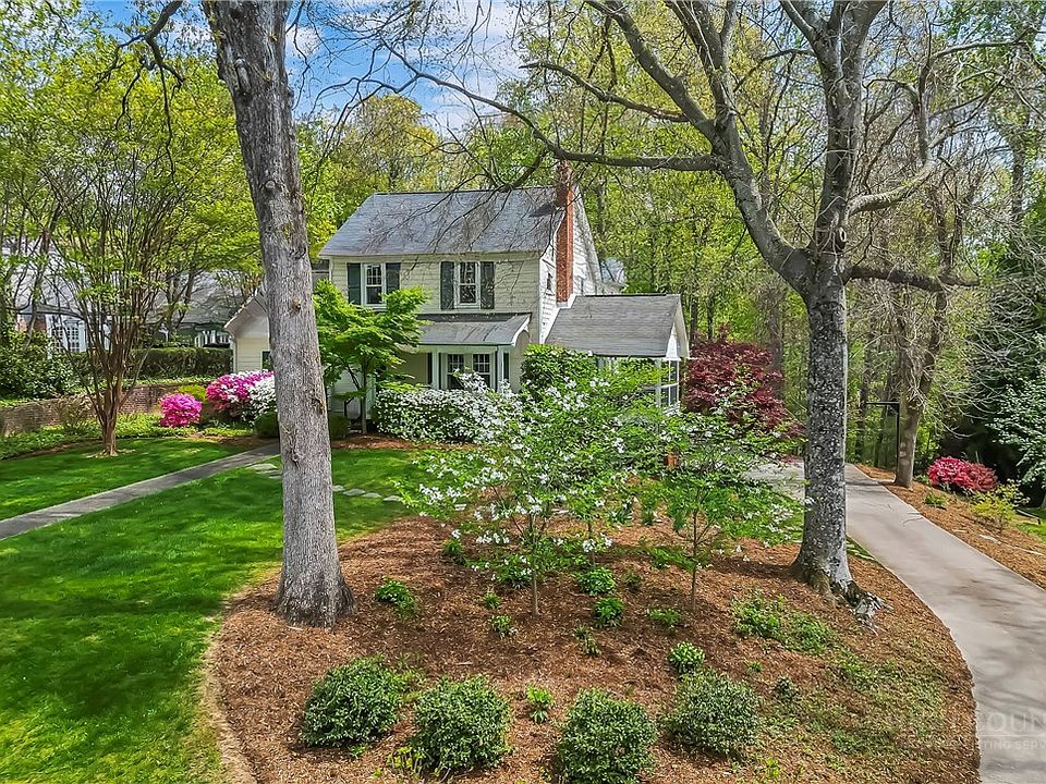 1st image of 115 Riverside Court