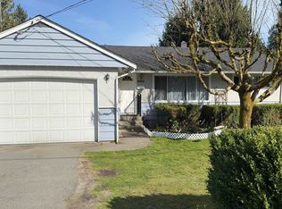 11820 207th St, Maple Ridge, BC V2X 1X5