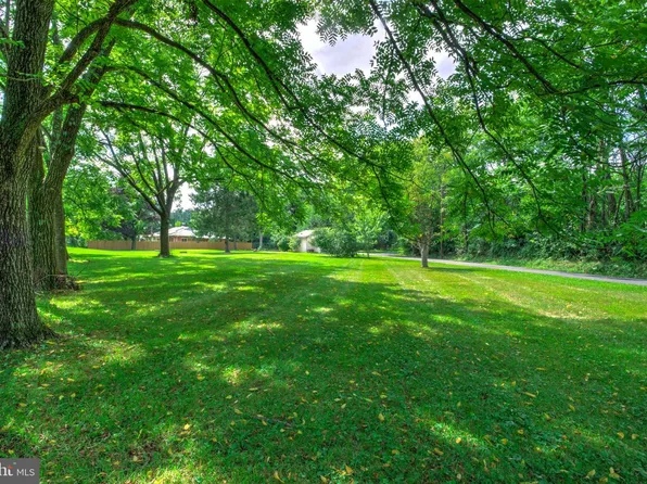 Fox Mill Rd, Harrisburg, PA 17112