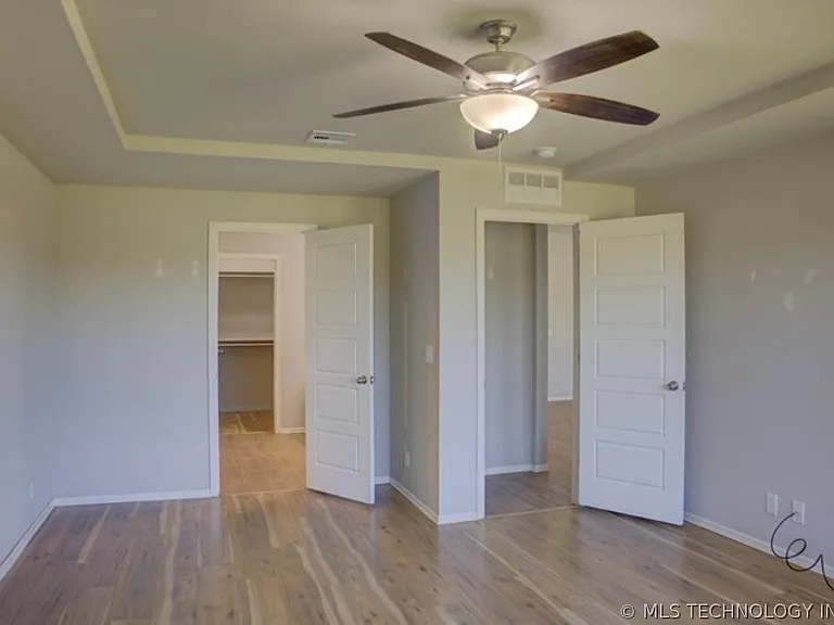 7012 S Elder Ave — Photo 31