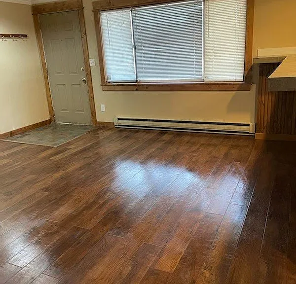 209 S Yellowstone Ave #C — Photo 4