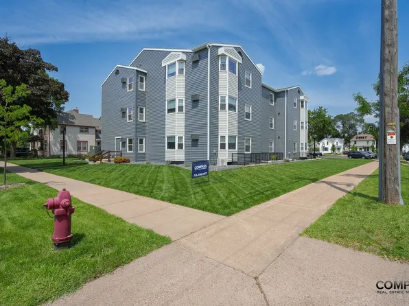 610 Gray St Apartments