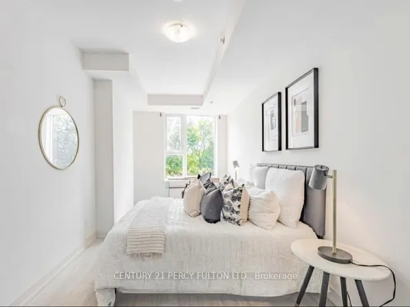 90 Glen Everest Rd #318, Toronto, ON M1N 0C3