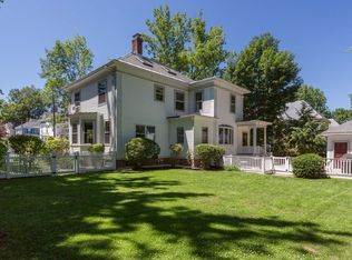 24 Lexington St, Dover, NH 03820
