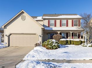 2731 Rustling Oak Blvd, Hilliard, OH