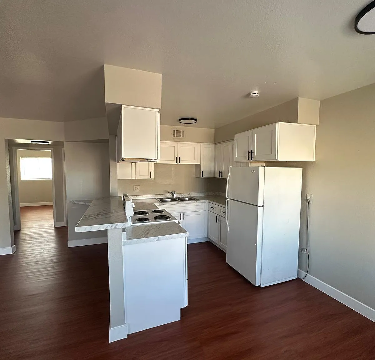 2 bed, 1200 sqft, $1,175 — Photo 3