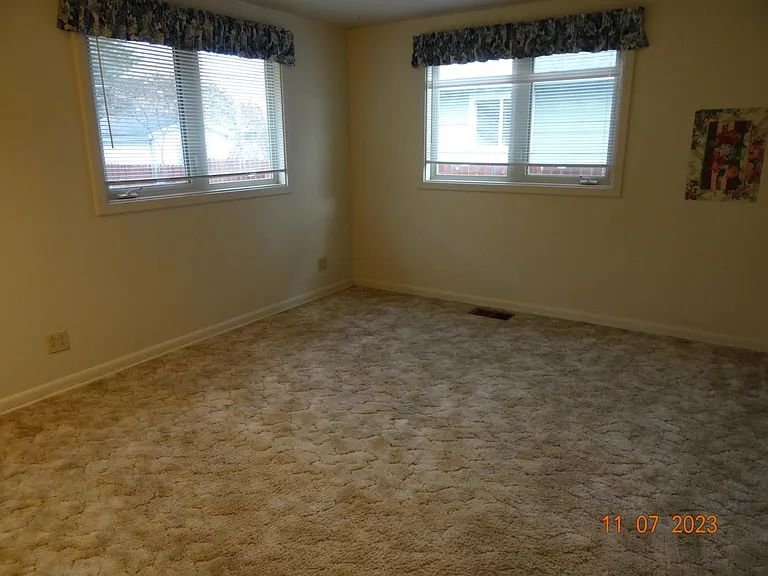 612 Minnesota Ave — Photo 6