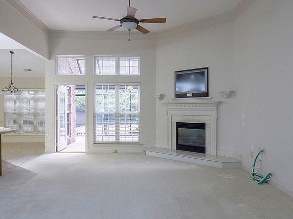 3rd image of 1662 Sanridge Wind Ln