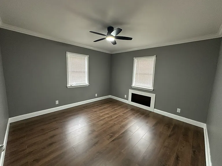 54 Ellington St #2L — Photo 1