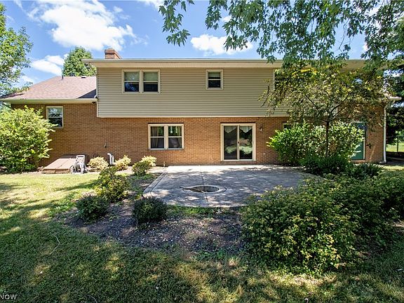 3rd image of 11845 Hidden Lake Dr