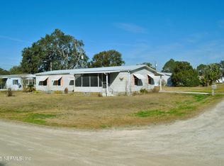 108 Putter Ln, Crescent City, FL 32112