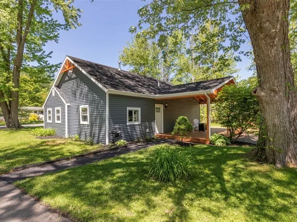 7766 Seneca Beach Dr, Baldwinsville, NY 13027