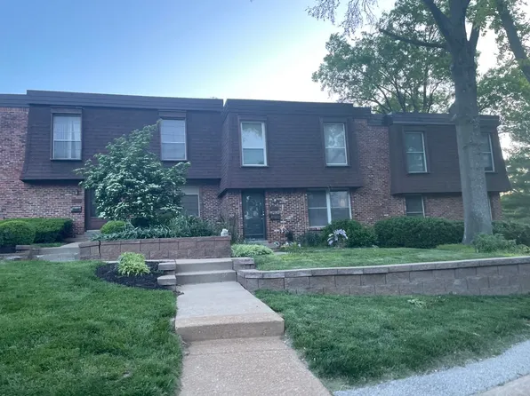 13511 Coliseum Dr, Chesterfield, MO 63017