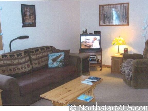 5th image of 1564 Ivory St