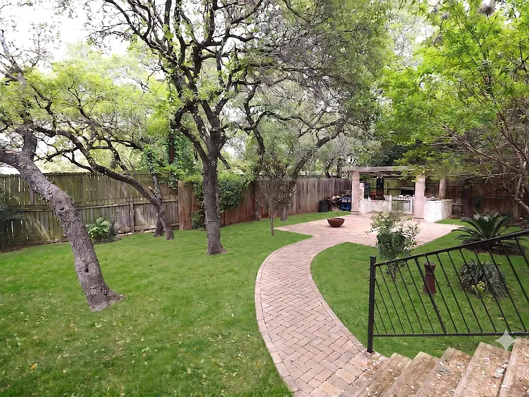 1125 San Augustine Dr — Photo 13