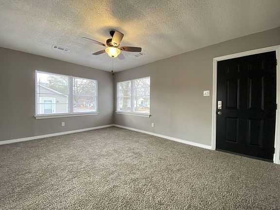 5th image of 15 Neal Pl