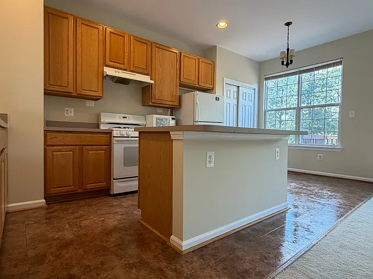22218 Great Trail Ter — Photo 5