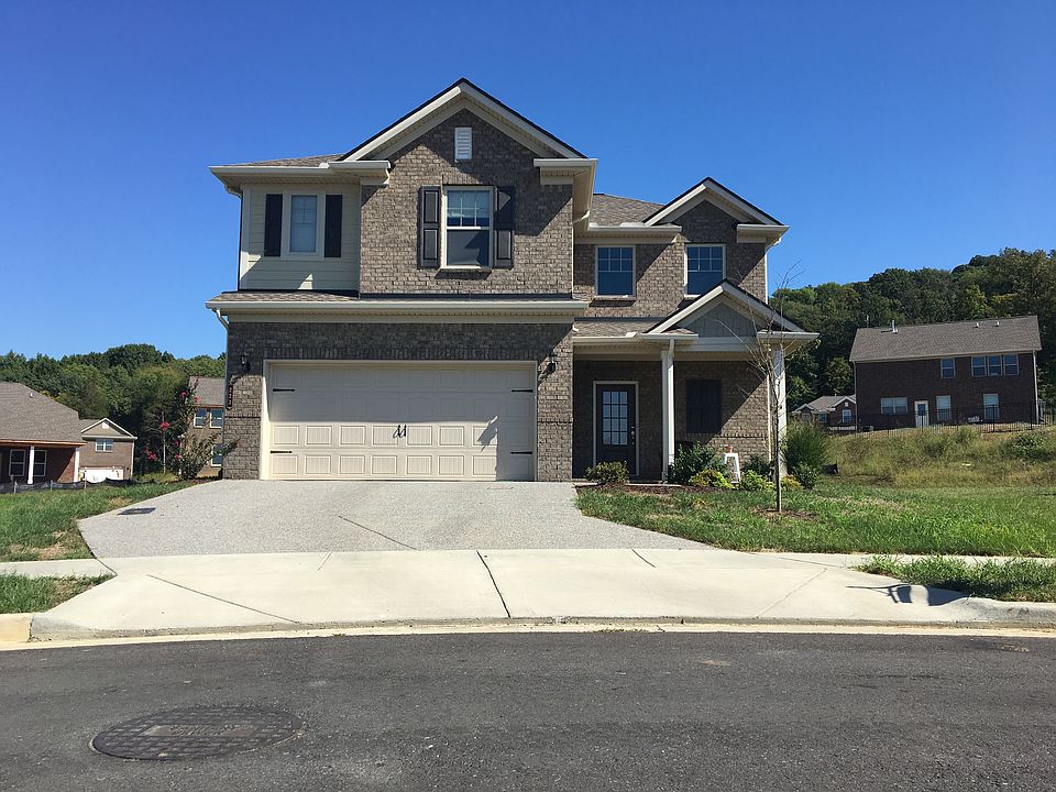 1st image of 223 Hempstead Ct