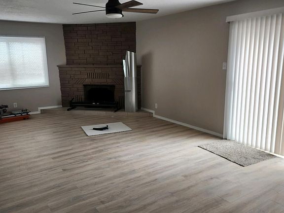2nd image of 7710 Haines Ave NE