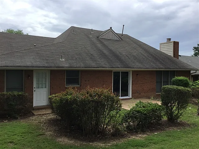 7142 Autumn Forrest Dr — Photo 12