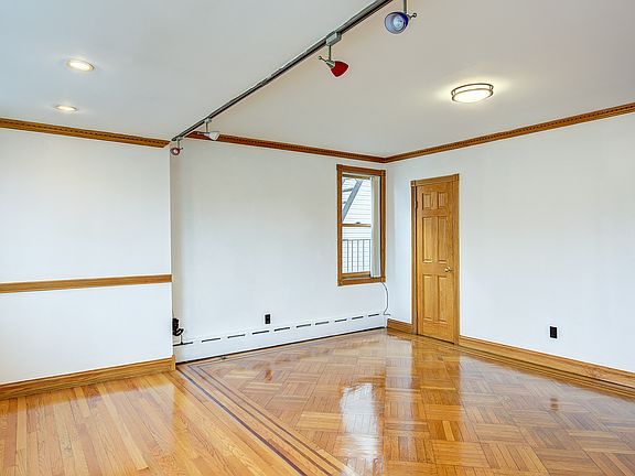 5th image of 8630 94th St Floor 2