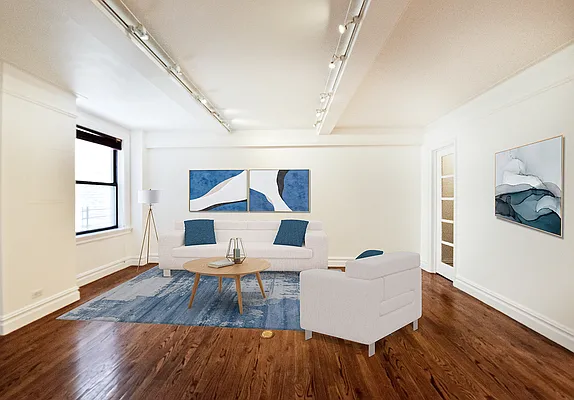 Sold by Prime Manhattan | media 3