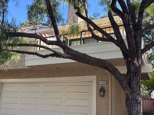 2108 Lost Lake Pl, Martinez, CA 94553